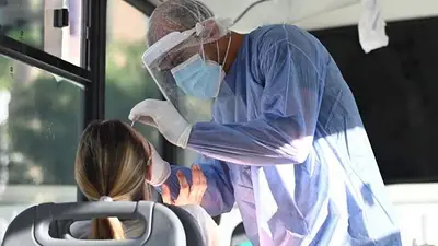 Récord de casos de COVID-19: se suman 81.210 contagios, la cifra más alta de la pandemia Récord de casos de COVID-19: se suman 81.210 contagios, la cifra más alta de la pandemia