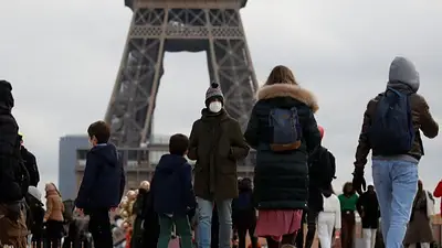 Francia registró un nuevo récord con más de 270.000 de COVID-19 Francia registró un nuevo récord con más de 270.000 de COVID-19