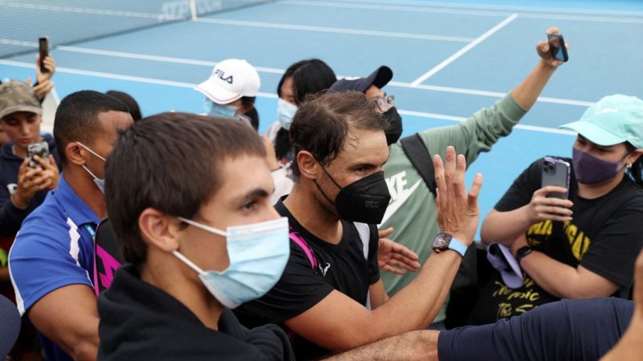 Nadal lo siente por Djokovic pero dice que el serbio conocía los riesgos