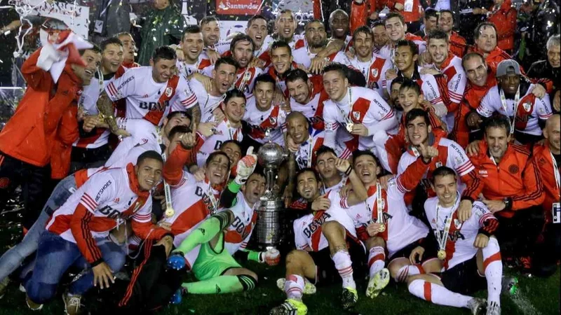 Independiente River Leonel Vangioni