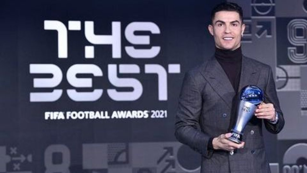 FIFA The Best: Cristiano Ronaldo no estaba ternado, pero recibió un premio especial