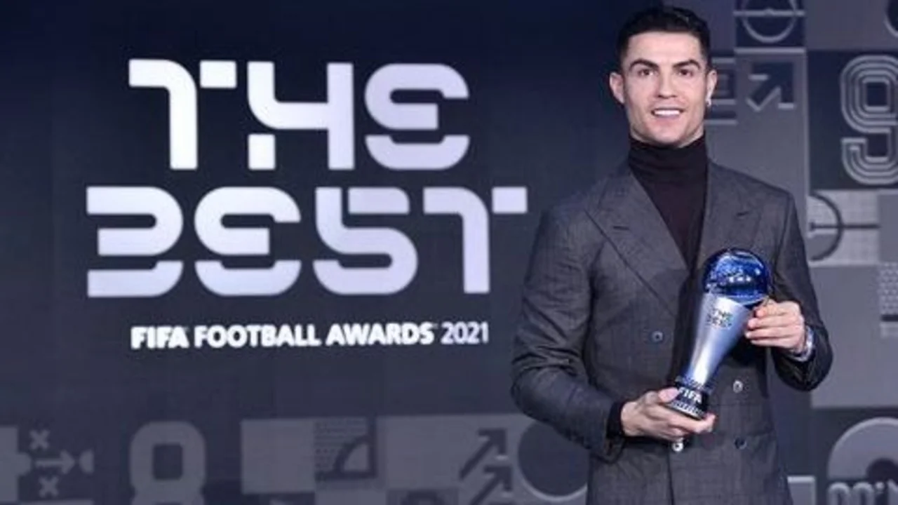 FIFA The Best: Cristiano Ronaldo no estaba ternado, pero recibió un premio especial