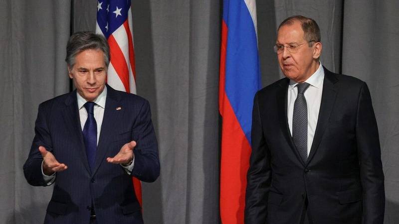 Rusia, Estados Unidos y la OTAN apuestan al diálogo para bajar la tensión en Ucrania