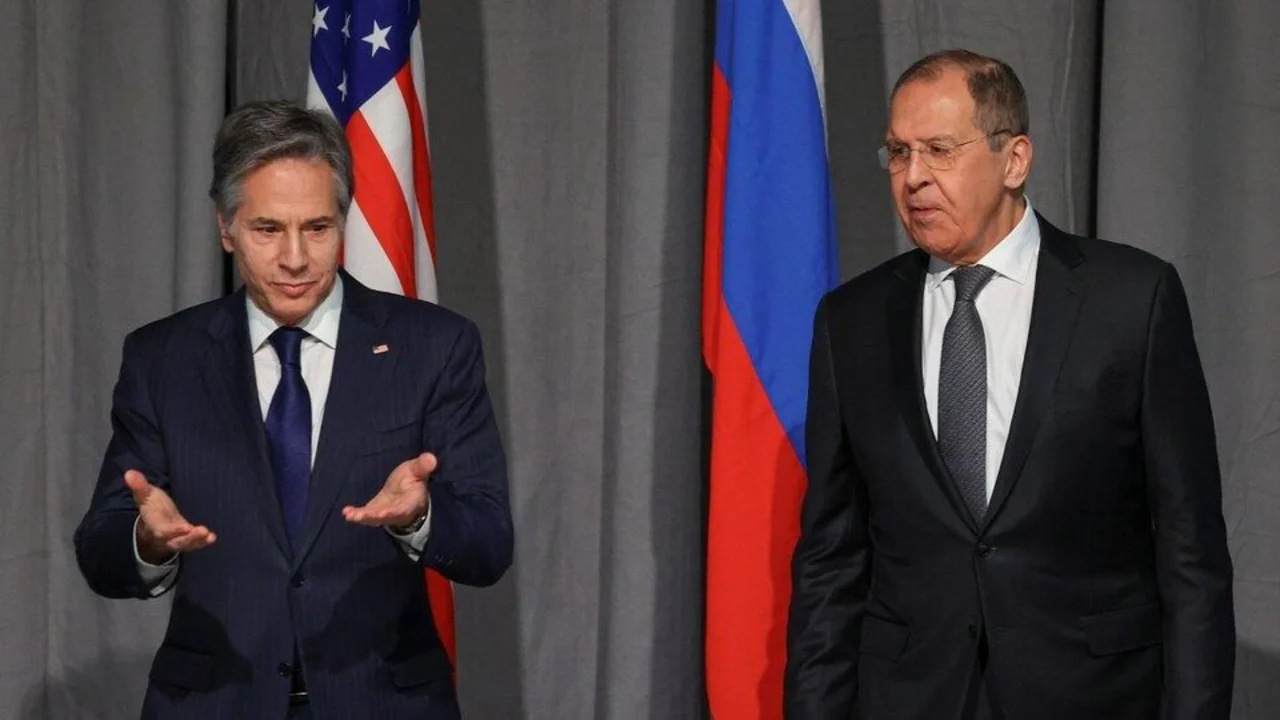Rusia, Estados Unidos y la OTAN apuestan al diálogo para bajar la tensión en Ucrania