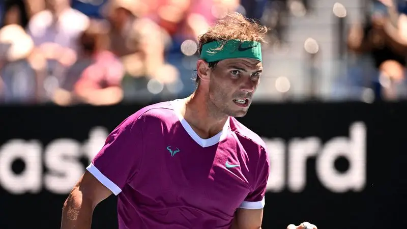 Nadal continúa su mejoría en Australia y pasa a tercera ronda con una cómoda victoria Nadal continúa su mejoría en Australia y pasa a tercera ronda con una cómoda victoria