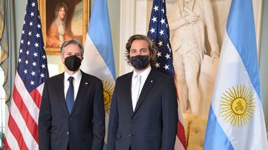 Blinken a Cafiero: “Apoyamos firmemente sus negociaciones"