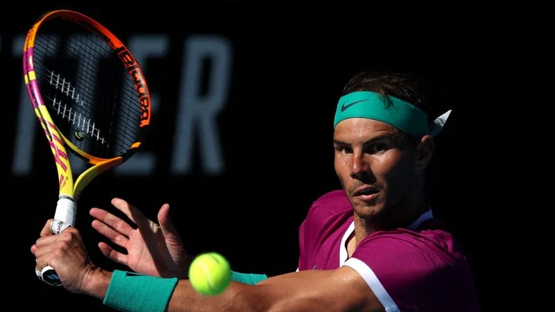 Nadal sobrevive a épico "tie-break" del primer set para derrotar a Mannarino y avanzar en Melbourne