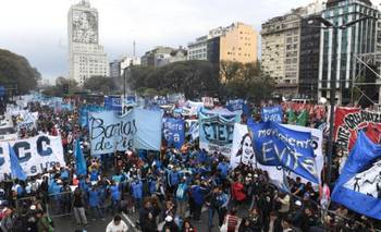 Convocan a un masivo acto el 1 de mayo en apoyo al Gobierno | Organizaciones sociales