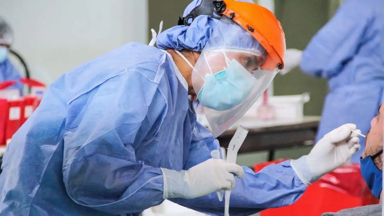 Cada cuánto puedo reinfectarme de COVID-19 y en qué casos