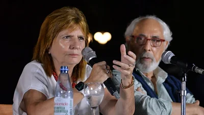 Patricia Bullrich y las ideas en el placard Patricia Bullrich y las ideas en el placard