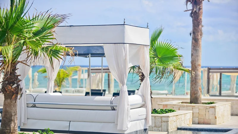  Mamita’s Beach Club