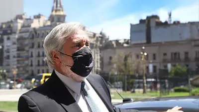 "Gestapo" antisindical: qué dijo Conte Grand sobre la foto con Macri y qué preguntas no respondió "Gestapo" antisindical: qué dijo Conte Grand sobre la foto con Macri y qué preguntas no respondió