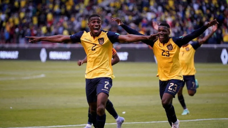 Ecuador busca asegurar cupo al Mundial ante Perú en fecha decisiva de eliminatoria
