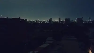 Cortes de luz: miles de vecinos de CABA y el Conurbano empezaron el 2023 a oscuras Cortes de luz: miles de vecinos de CABA y el Conurbano empezaron el 2023 a oscuras