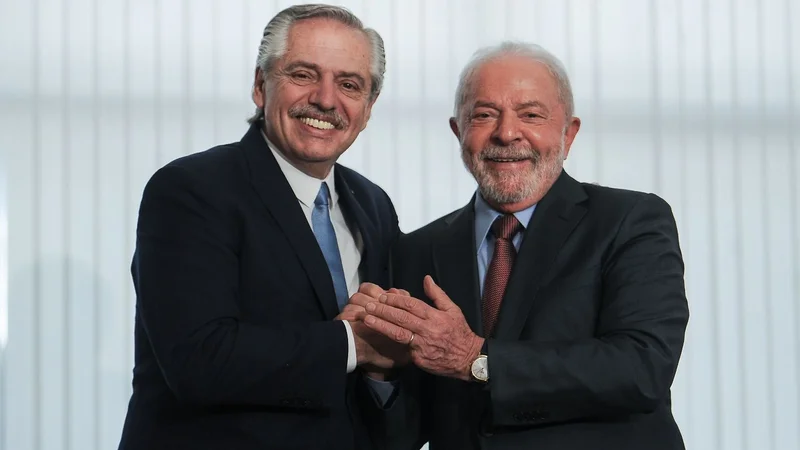 Lula Da Silva ratificó el proyecto para una posible moneda común con Argentina