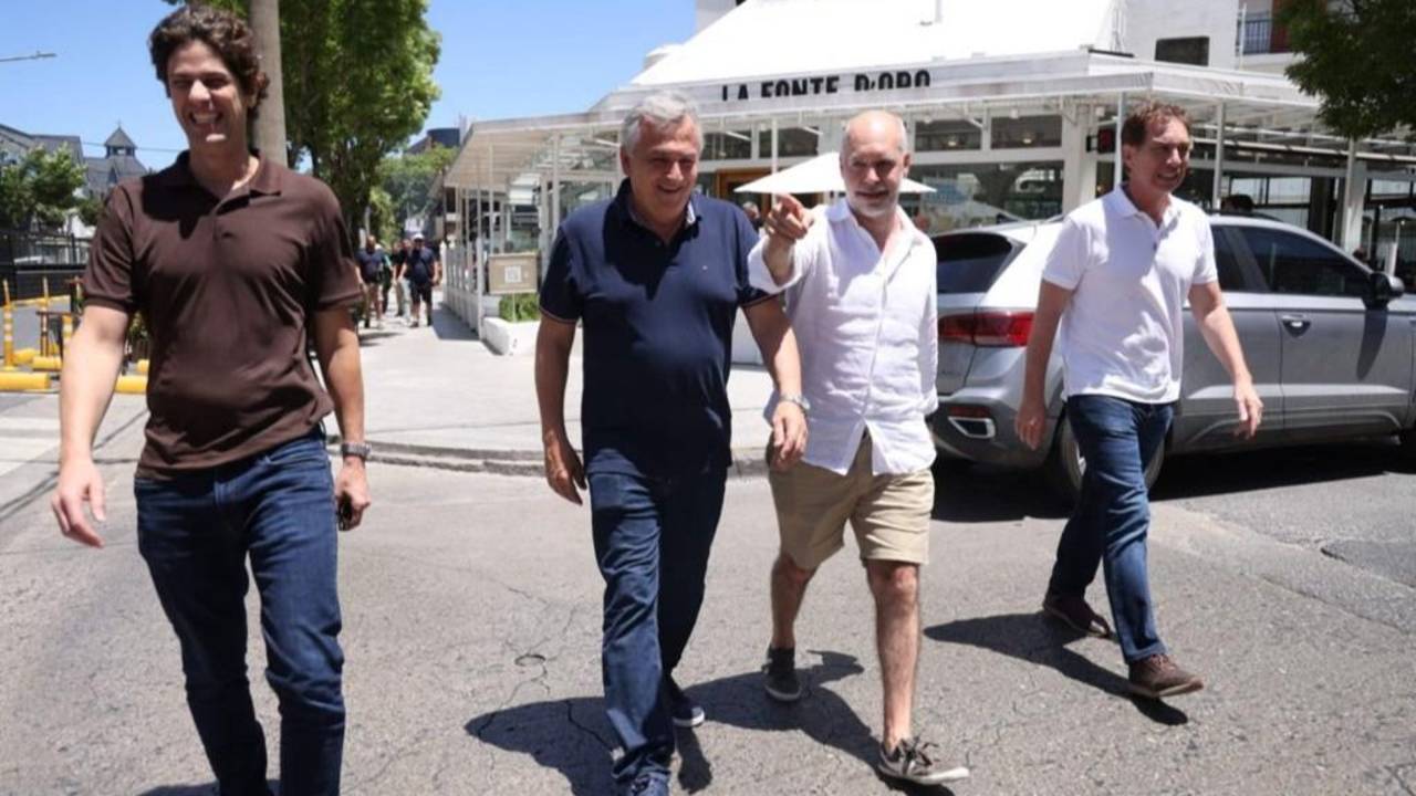 En alpargatas, arrancó la campaña de Juntos por el Cambio con gestos de unidad