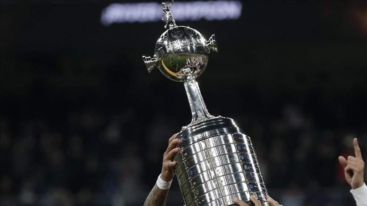 Copa Libertadores, Independiente, Gonzalo Verón, fútbol, deportes