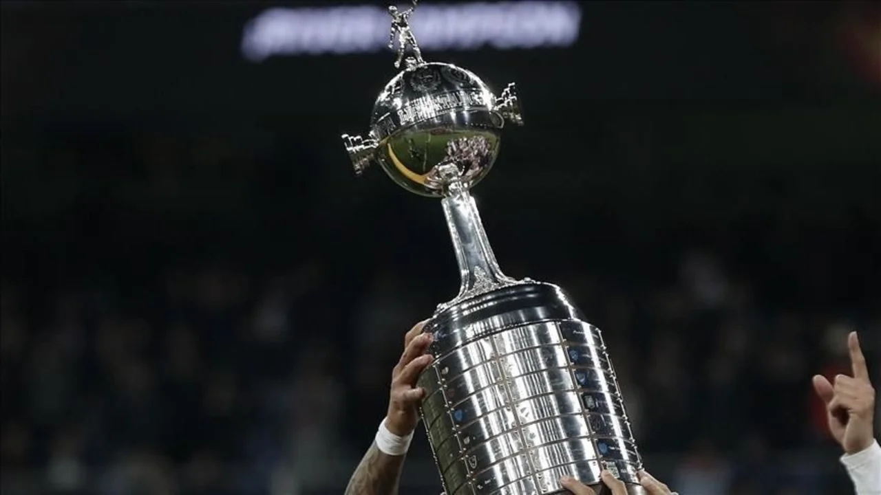 Copa Libertadores, Independiente, Gonzalo Verón, fútbol, deportes