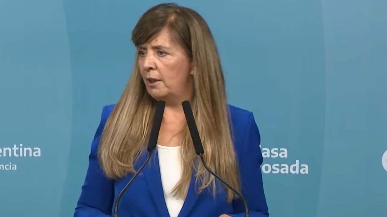 La reacción irónica del Gobierno a las críticas de Macri en el anuncio: "Buen domingo"