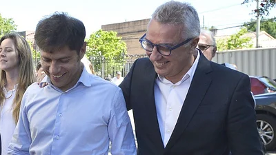 El intendente de Tigre apoya la reelección del gobernador Kicillof El intendente de Tigre apoya la reelección del gobernador Kicillof