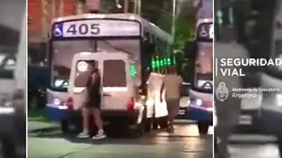 Suspenden la licencia a conductor que agredió a chofer de colectivo tras incidente de tránsito Suspenden la licencia a conductor que agredió a chofer de colectivo tras incidente de tránsito