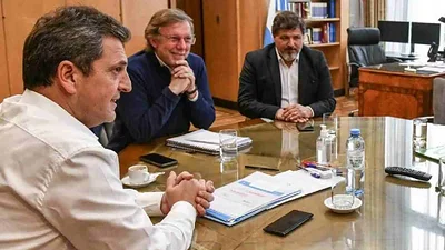 Massa y Bahillo recibirán a la Mesa de Enlace en San Pedro por la sequía Massa y Bahillo recibirán a la Mesa de Enlace en San Pedro por la sequía
