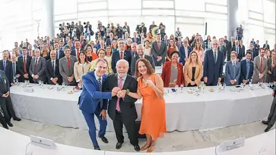 Lula llamó a enfrentar al "monstruo" de la extrema derecha Lula llamó a enfrentar al "monstruo" de la extrema derecha
