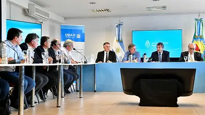 Sequía: Gobierno y Mesa de Enlace coinciden en que habrá "alguna solución" Sequía: Gobierno y Mesa de Enlace coinciden en que habrá "alguna solución"