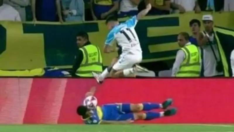 Racing, Boca Juniors, Supercopa Internacional.