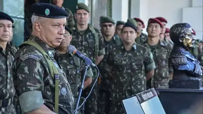 Brasil: Lula destituyó al jefe del Ejército Brasil: Lula destituyó al jefe del Ejército