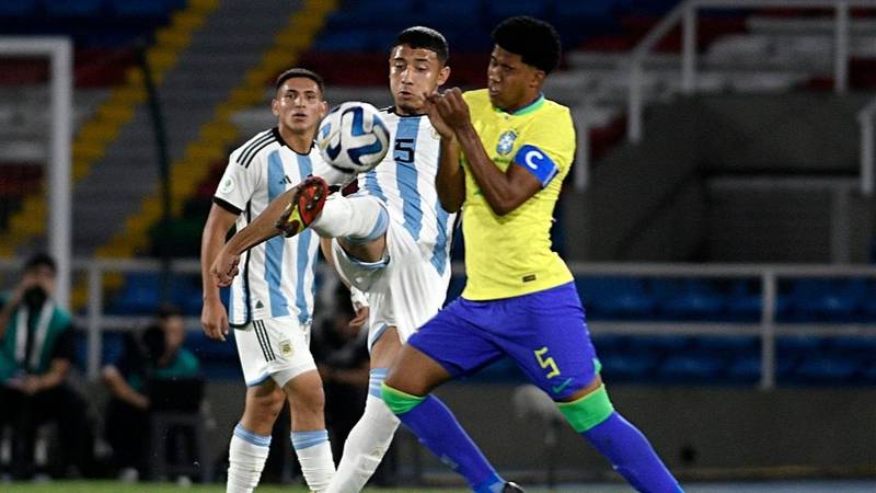 La Sub-20 de Mascherano perdió con Brasil y se complica