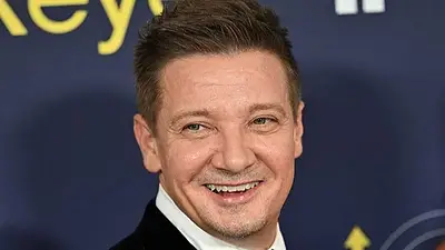 Jeremy Renner Jeremy Renner