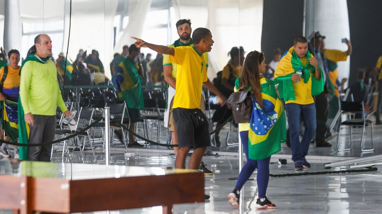 Brasil: denuncian a más de 150 sospechosos por participar en actos golpistas
