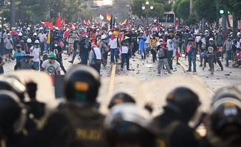 Perú: Boluarte gana aire y la persecución judicial reemplaza la represión | Perú