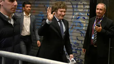 "El ajuste lo pagará la casta": encuesta destruye una de las frases que sostienen el discurso de Milei "El ajuste lo pagará la casta": encuesta destruye una de las frases que sostienen el discurso de Milei