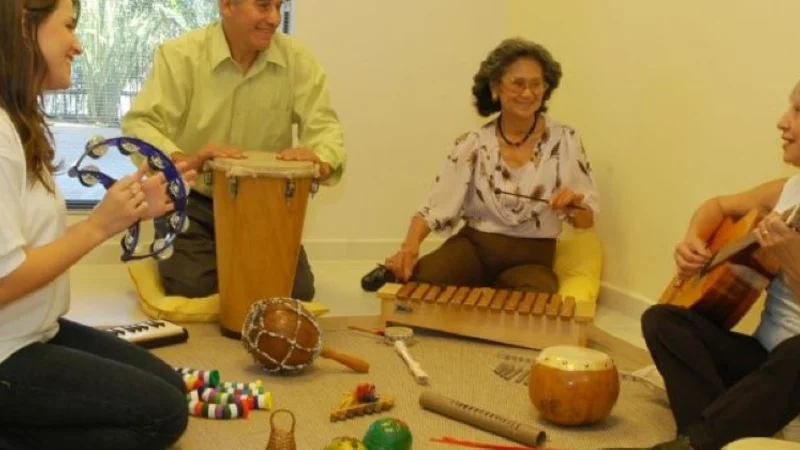 Melodías que sanan: la musicoterapia y sus beneficios para la salud mental