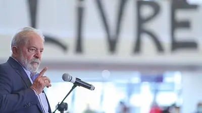El Gobierno de Lula impuso topes a los intereses en las tarjetas de crédito El Gobierno de Lula impuso topes a los intereses en las tarjetas de crédito