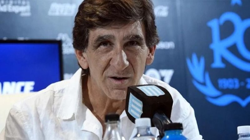 Racing Club, Facundo Cambeses, Banfield, Gabriel Arias.