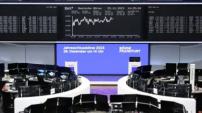 Las bolsas europeas suben desde mínimos de tres semanas; la sanidad y la energía lideran los avances Las bolsas europeas suben desde mínimos de tres semanas; la sanidad y la energía lideran los avances