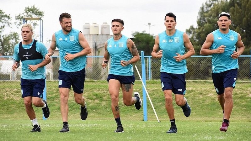 Mercado de pases de Racing 2024: altas, bajas y posibles refuerzos para Gustavos Costas