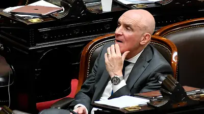 Espert no se suma a su rebelión fiscal y tiene los impuestos de su campo al día Espert no se suma a su rebelión fiscal y tiene los impuestos de su campo al día