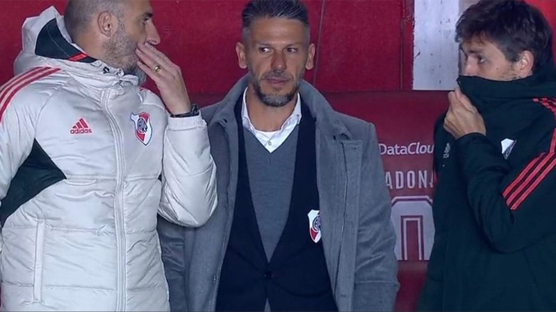 Martín Demichelis River Plate Lucas Alario