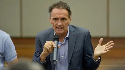 Katopodis cruzó a Milei por frenar la obra pública: “Absoluto abandono” Katopodis cruzó a Milei por frenar la obra pública: “Absoluto abandono”