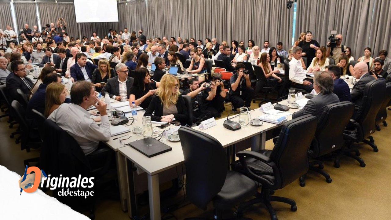 La oposición fuerza al Gobierno a negociar la ley ómnibus en el Congreso