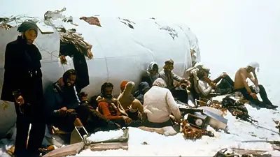 La sociedad de la nieve La sociedad de la nieve