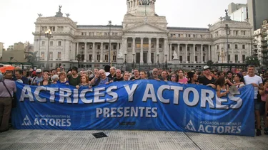 Nueva jornada de cacerolazos en el país en contra de las medidas de Milei