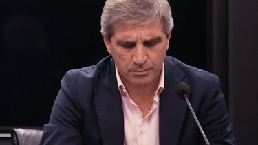 Caputo se reunirá con la titular del FMI tras la fuerte advertencia por el ajuste