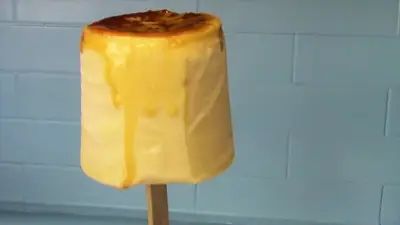 Helado de flan con dulce de leche Helado de flan con dulce de leche