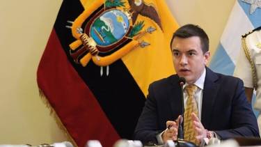 Motosierra en Ecuador: Noboa cerró seis ministerios y echó a 5.000 funcionarios del Estado