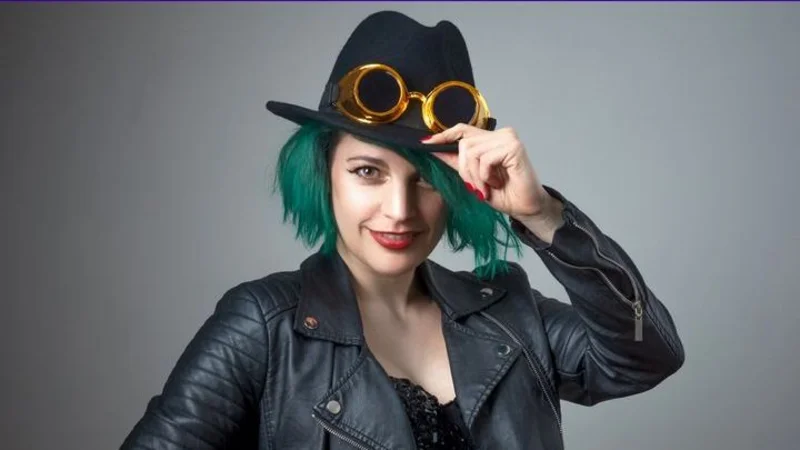 Simone